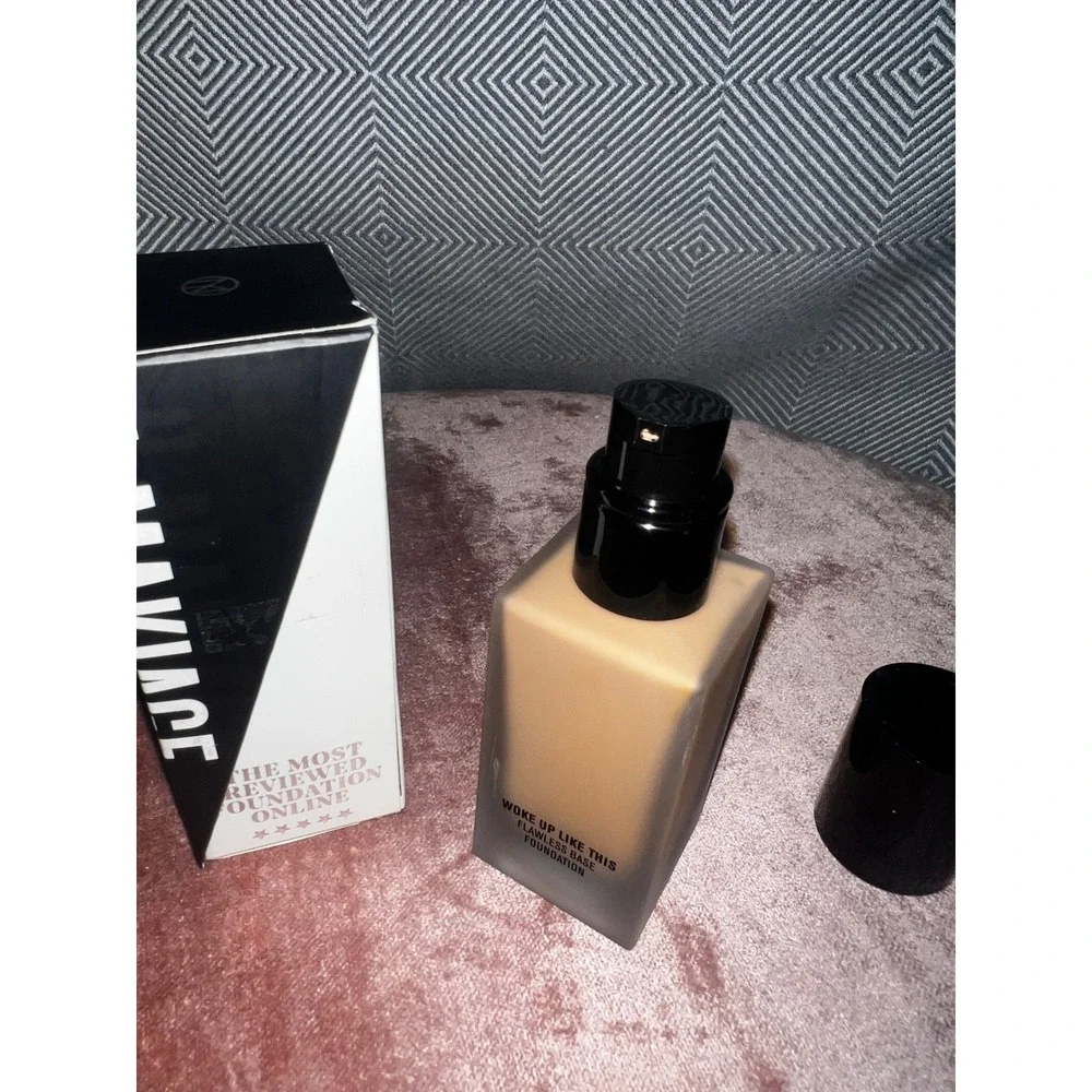 Il Makiage Woke Up Like This Flawless Base Foundation Shade 120 30ml 1 fl oz